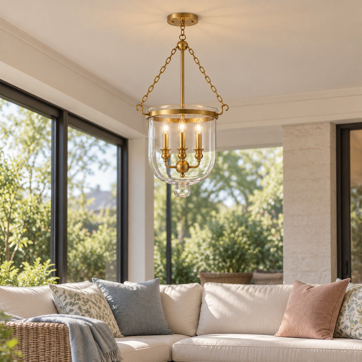 Pendant light with glass shade