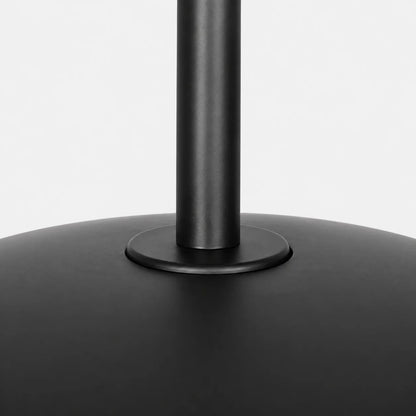 Lampe suspendue en forme d’assiette