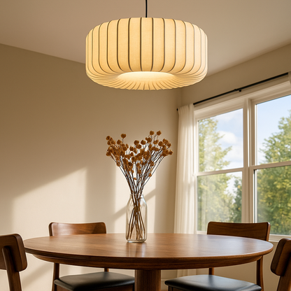 Lampa wisząca z kloszem materiałowym