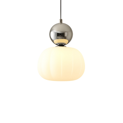 Lampe suspendue avec une boule colorée