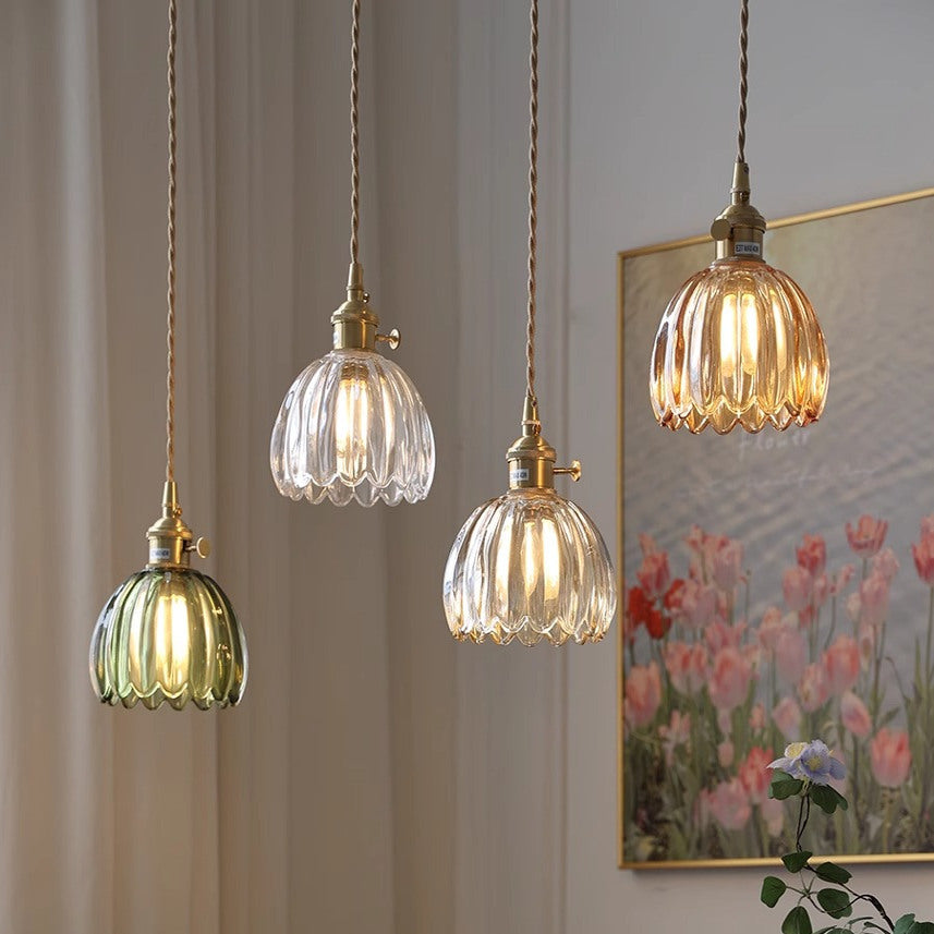 Lampe suspendue à abat-jour cannelé