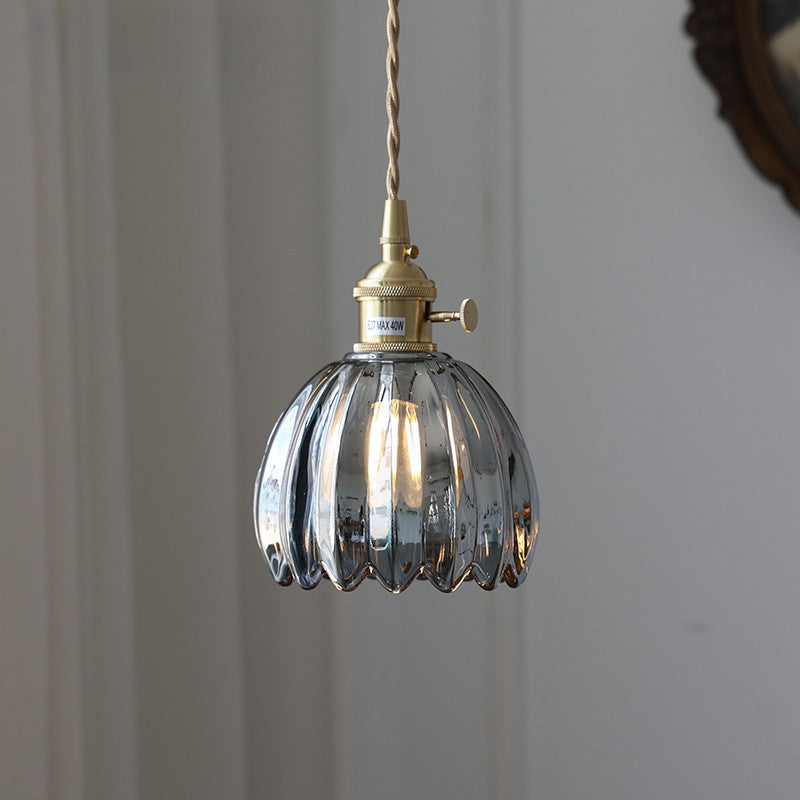 Lampe suspendue à abat-jour cannelé
