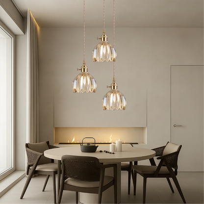 Lampe suspendue à abat-jour cannelé