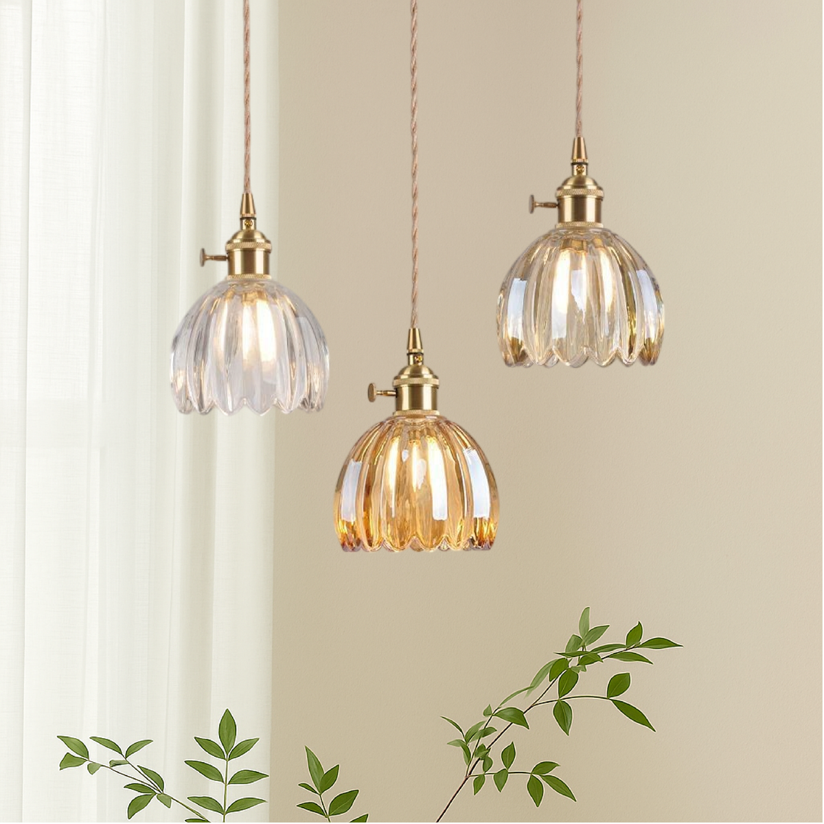Lampe suspendue à abat-jour cannelé