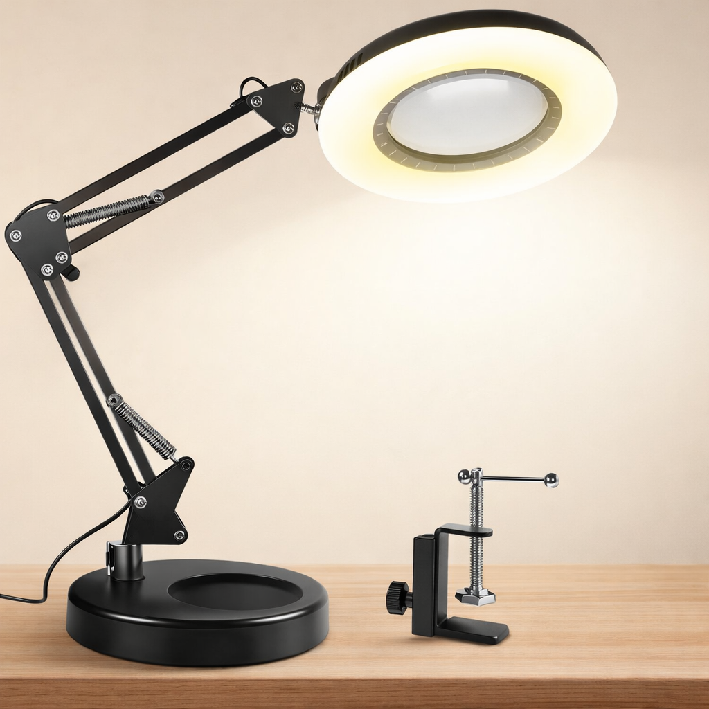 Lampa z lupą LED