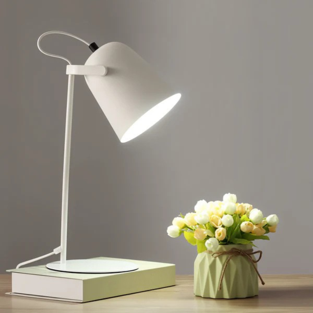 Lampka biurkowa LED regulowana