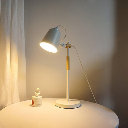 Lampka biurkowa z regulowanym kloszem