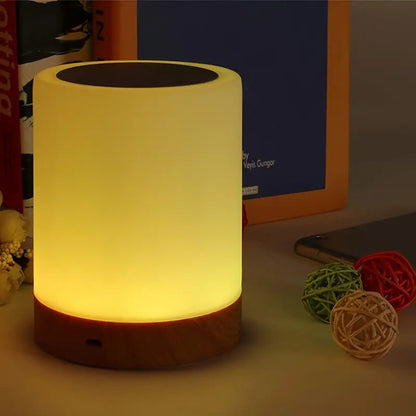Lampka nocna LED RGB