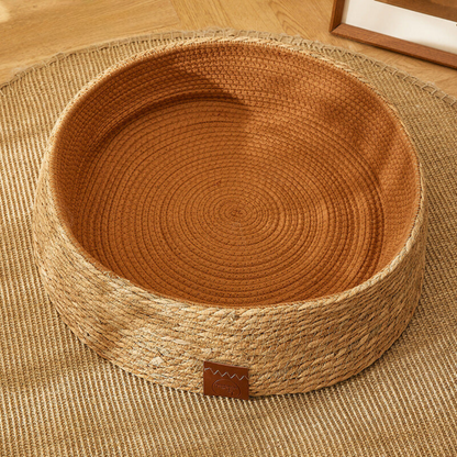 Panier tressé pour chat