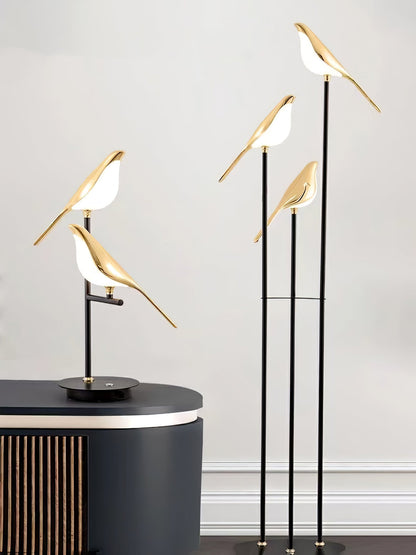 Floor lamp with a bird motif