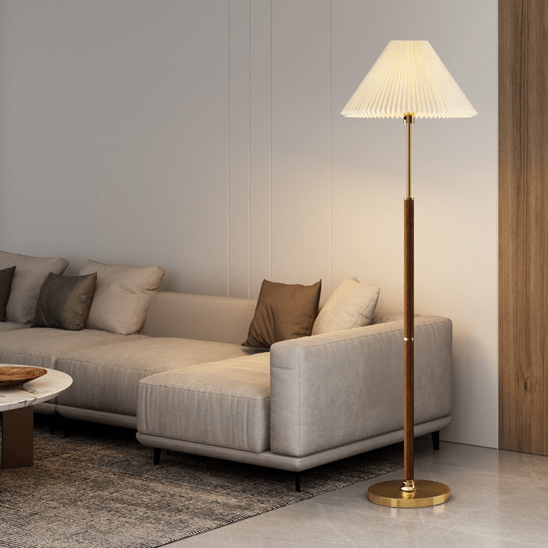 Lampa podłogowa z papierowym kloszem