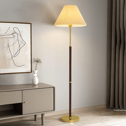 Lampa podłogowa z papierowym kloszem
