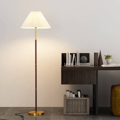 Lampa podłogowa z papierowym kloszem