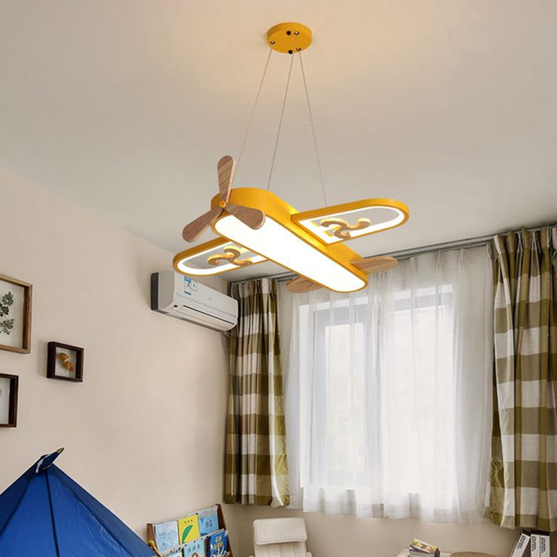 Suspension LED en forme d’avion
