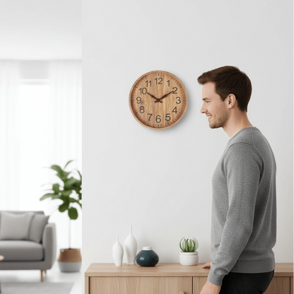 Horloge murale imitation bois silencieuse
