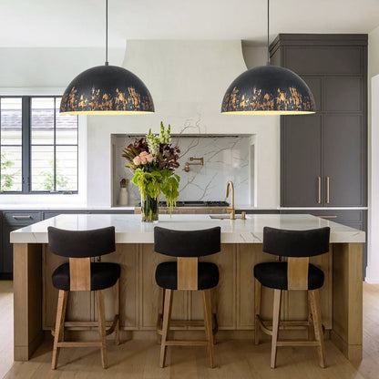 Metal dome pendant lamp