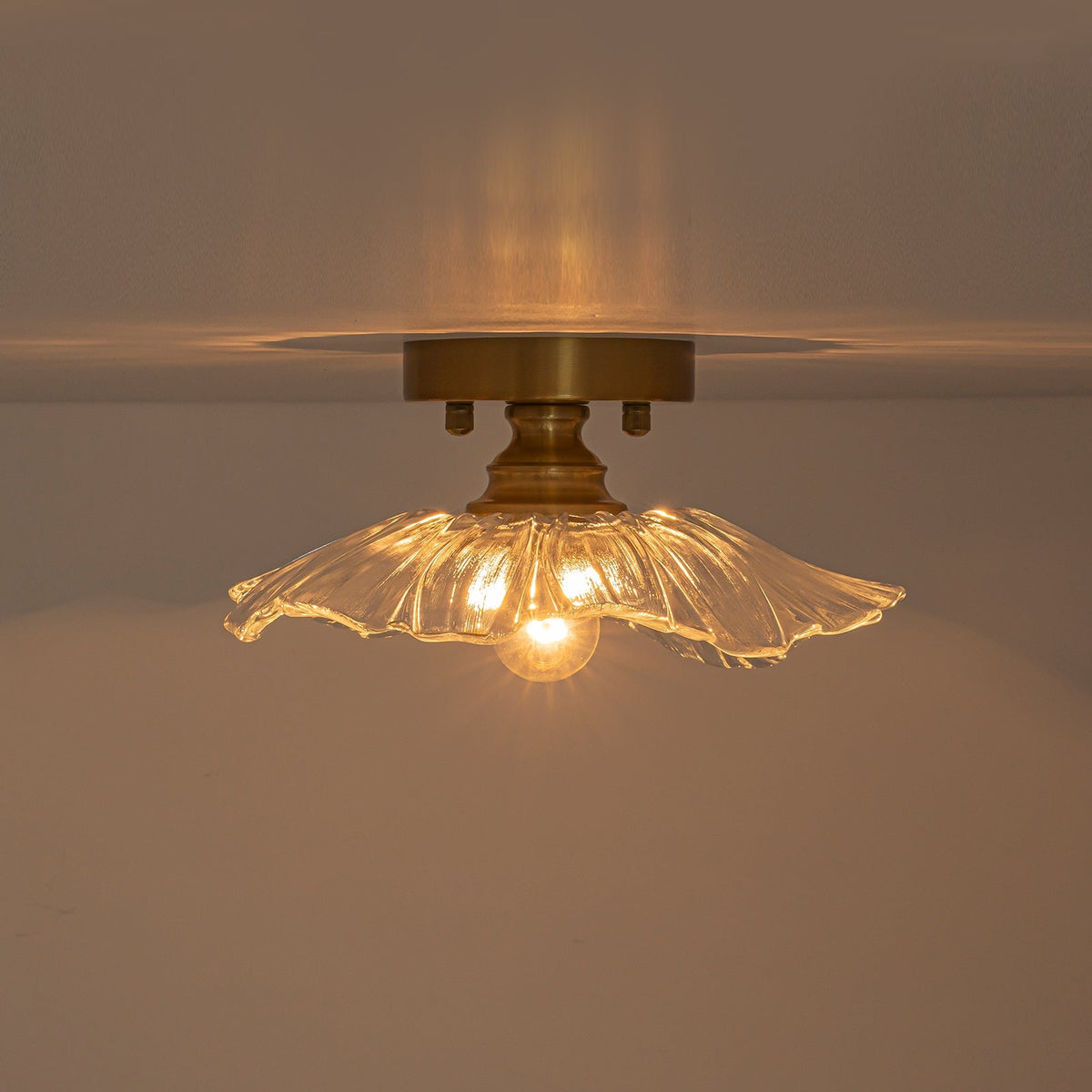 Plafonnier en verre en forme de fleur de lotus