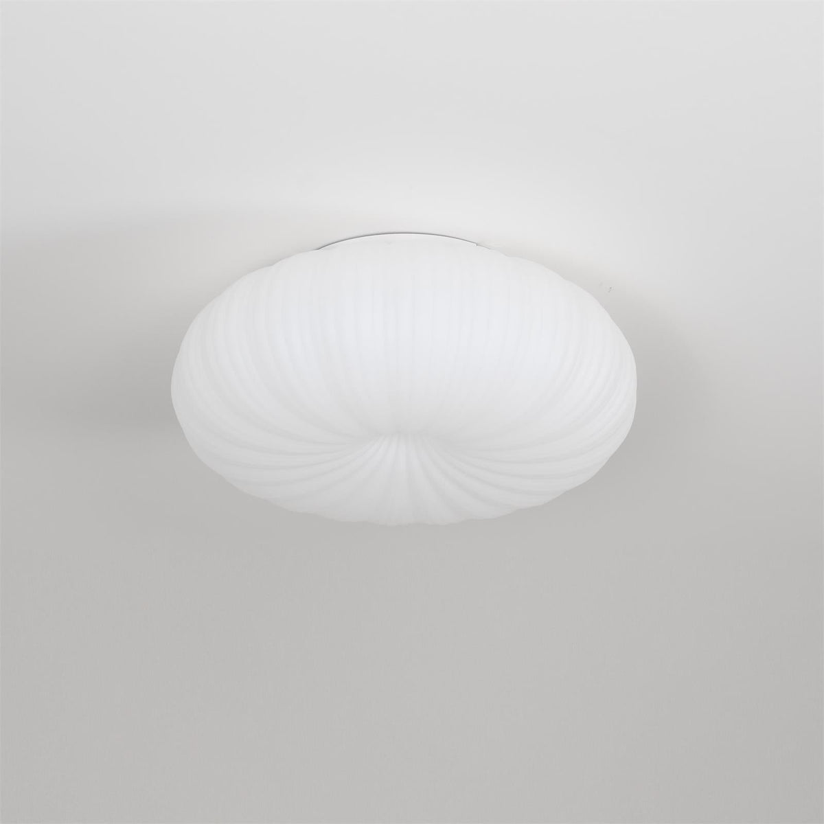 LED ceiling light with remote control