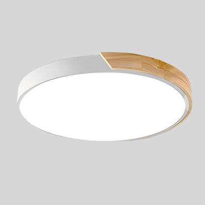 Plafon LED z elementem drewnianym