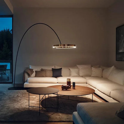 Scandinavian lamp with adjustable height