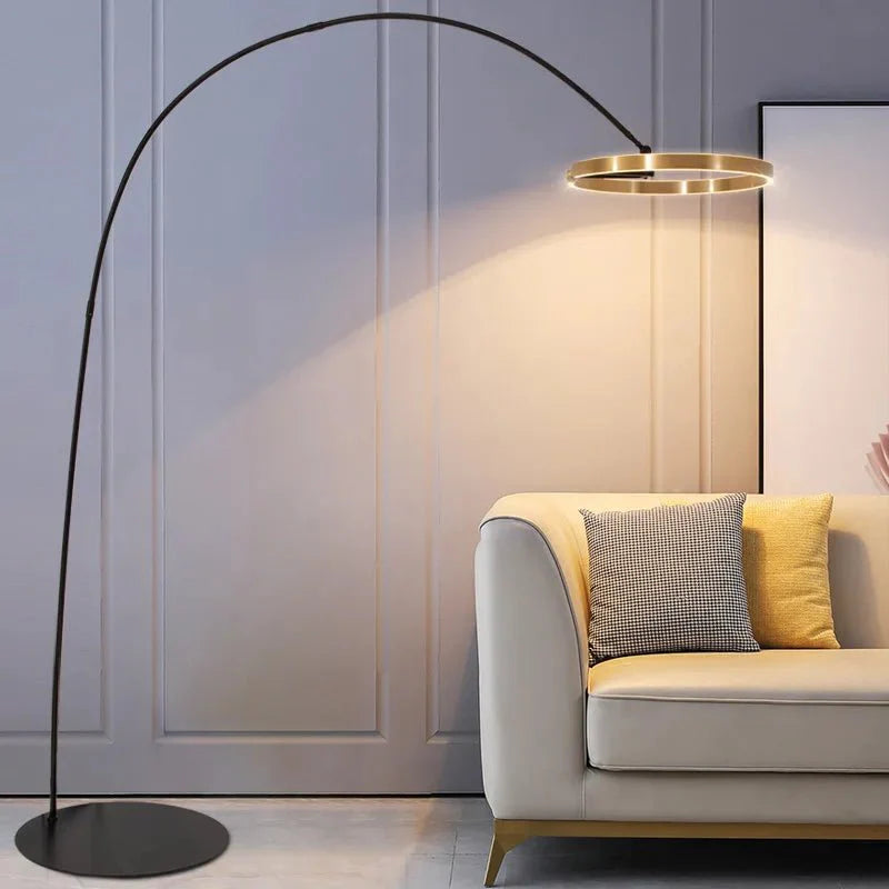 Scandinavian lamp with adjustable height