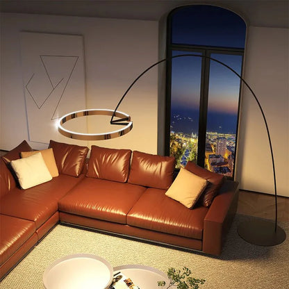Scandinavian lamp with adjustable height