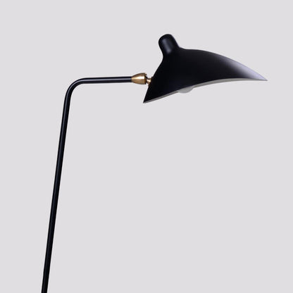 Tříramenná stojací lampa