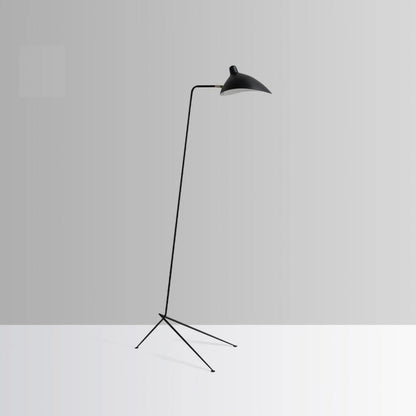 Tříramenná stojací lampa