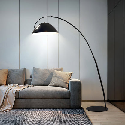Nastavitelná oblouková stojací lampa