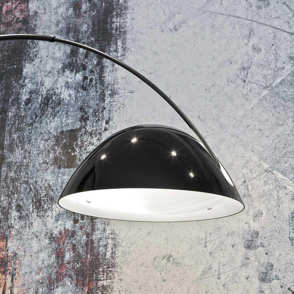 Nastavitelná oblouková stojací lampa