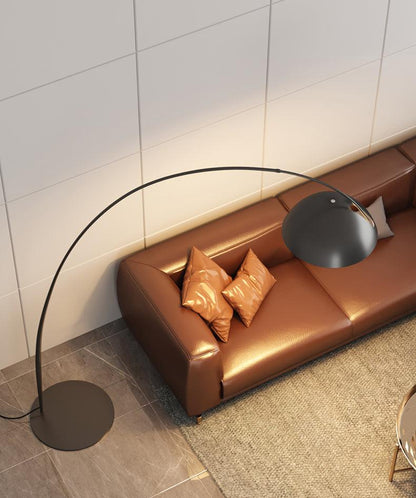 Nastavitelná oblouková stojací lampa