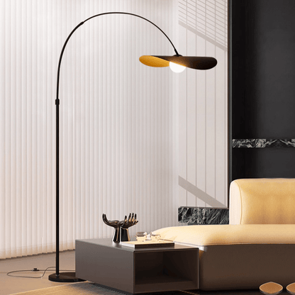 Stojací lampa s vypínačem