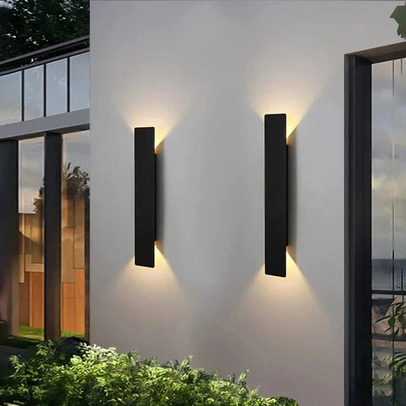 Zewnętrzna lampa LED IP65