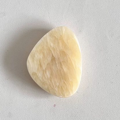 Marble wall hanger